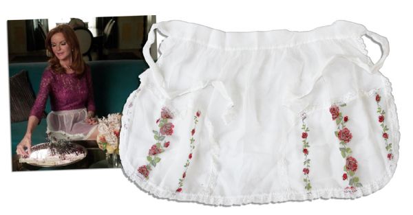 Marcia Cross Screen-Worn Apron From One of the Last Episodes of Desperate Housewives -- With COA From ABC Studios