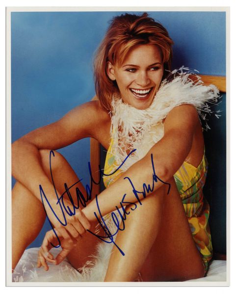 Colorful Natasha Henstridge 8'' x 10'' Glossy Signed Photo -- Fine Condition -- With Wehrmann COA