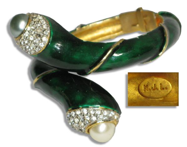 The Duchess of Windsor, Wallis Simpsons Green-Enameled & Jeweled Bracelet