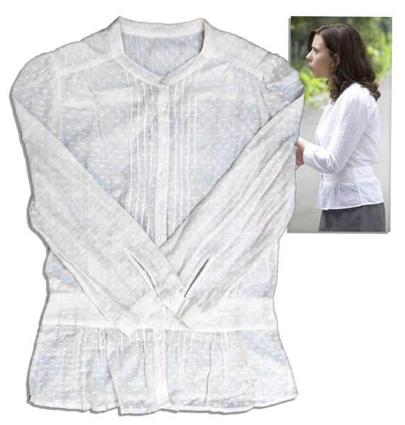 Scarlett Johansson Worn Shirt From ''The Nanny Diaries''