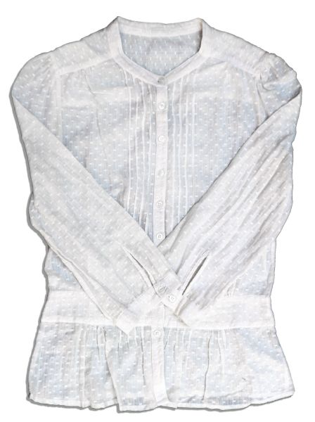 Scarlett Johansson Worn Shirt From ''The Nanny Diaries''