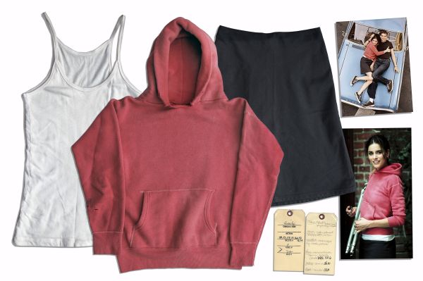 Amanda Peet Wardrobe From ''A Lot Like Love''
