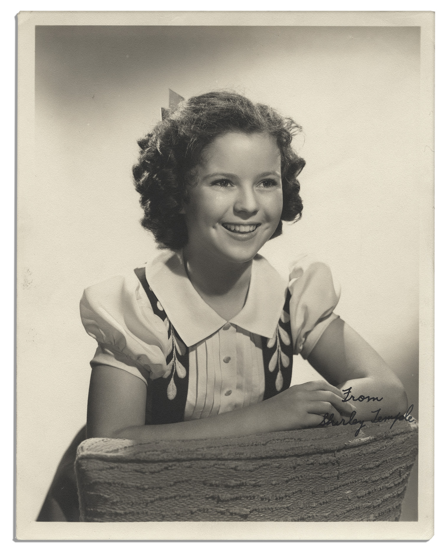 Lot Detail - Shirley Temple 8'' x 10'' Photo Signed