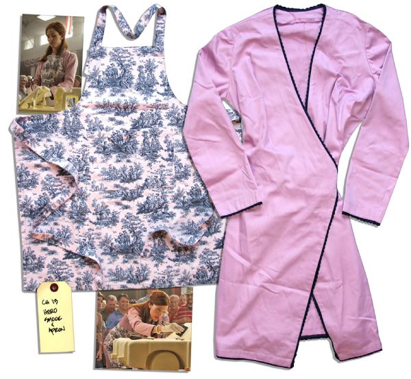 Jennifer Garner Screen-Worn Apron From Her Satire Film Butter