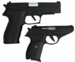 Jim Carrey & Tea Leoni Water Gun Props From ''Fun With Dick and Jane''