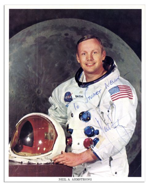 Neil Armstrong Signed 7.5 x 9.5 Photo