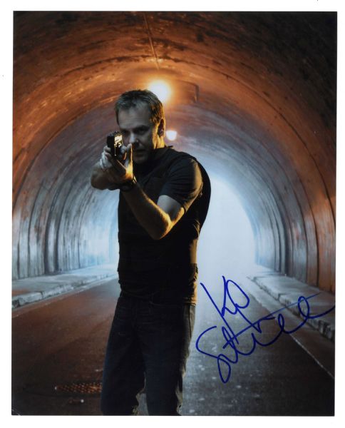 Kiefer Sutherland 8 x 10 Glossy Signed Photo From 24 -- Near Fine Condition -- With Wehrmann COA