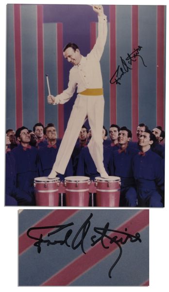 Fred Astaire Signed Color 8 x 10 Photo -- Fine