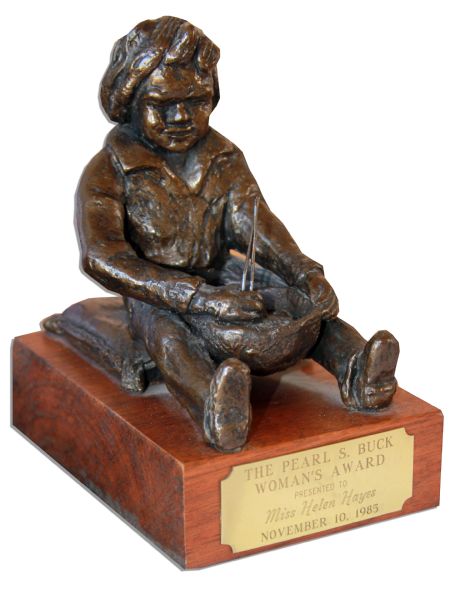 Pearl S. Buck Humanitarian Award Bestowed on Legendary Actress Helen Hayes