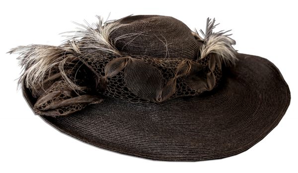 Julia Roberts Screen-Worn Hat From ''Michael Collins''