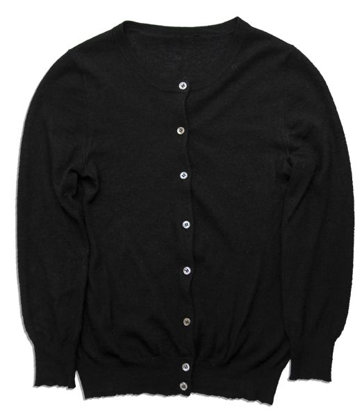 Cameron Diaz ''Bad Teacher'' Wardrobe -- Cashmere Sweater & The Row Brand Shirt
