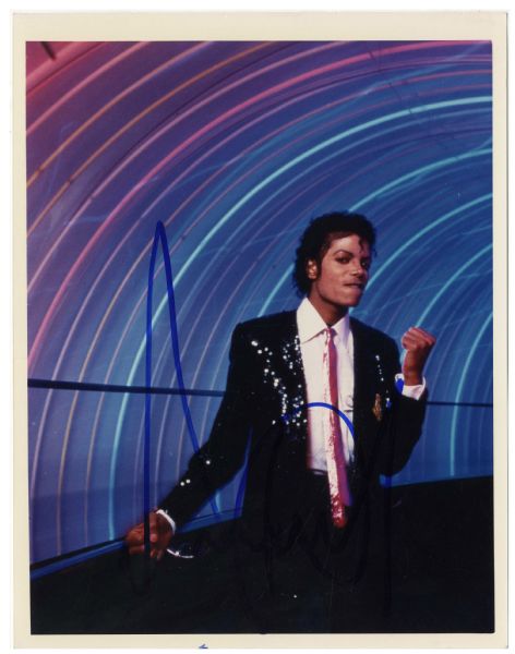 Amazing Michael Jackson 8 x 10 Signed Photo -- Bold Signature