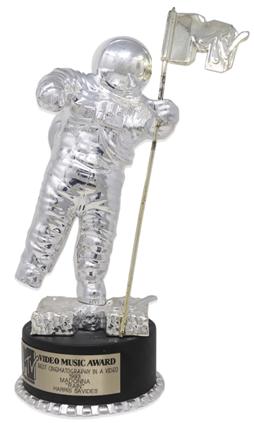 MTV Music Moonman Award for Best Cinematography for Madonnas Music Video Rain