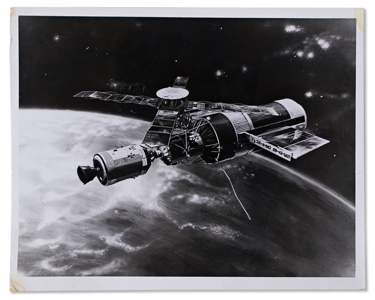 NASA Photo of an Artistic Rendering of Skylab -- With NASA Press Release on Verso Dated June 1971, Two Years Before Skylabs Launch