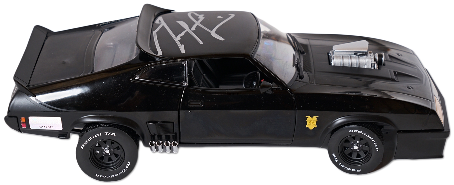 Mel Gibson Signed ''Mad Max'' 1973 Ford Falcon XB Interceptor Model Car
<br>