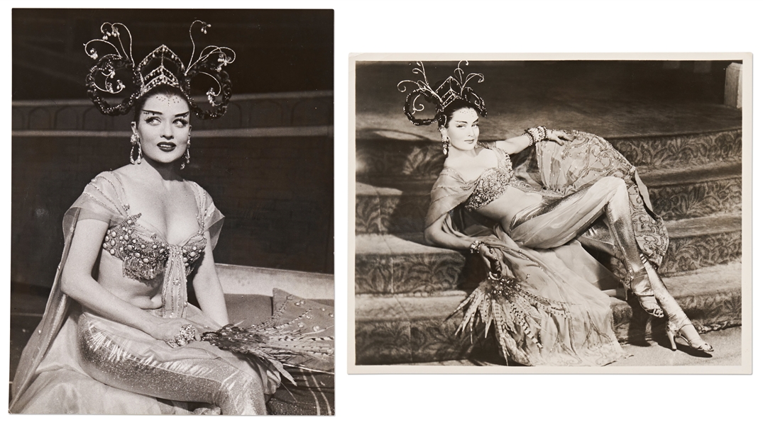 Pair of Photos by Ormond Gigli of Actress Julie Wilson