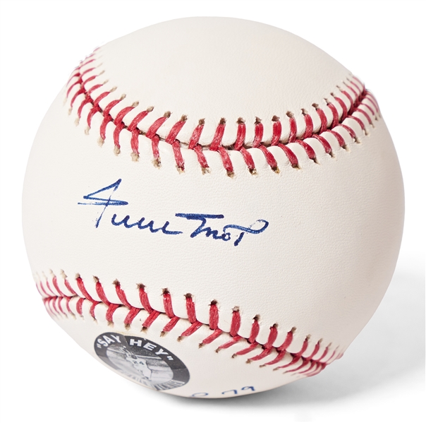 Willie Mays Signed OML Baseball -- Signed ''Willie Mays'' & ''HOF 79'' -- With ''Say Hey'' Hologram & PSA/DNA COA