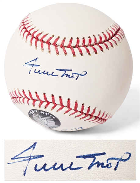 Willie Mays Signed OML Baseball -- Signed ''Willie Mays'' & ''HOF 79'' -- With ''Say Hey'' Hologram & PSA/DNA COA