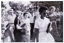 Elizabeth Eckford Handwritten Signed 20 x 13.25 Photo Essay From Her First Day of School as Part of the Little Rock Nine -- ...Someone yelled Get a rope. Drag her over to the tree!...