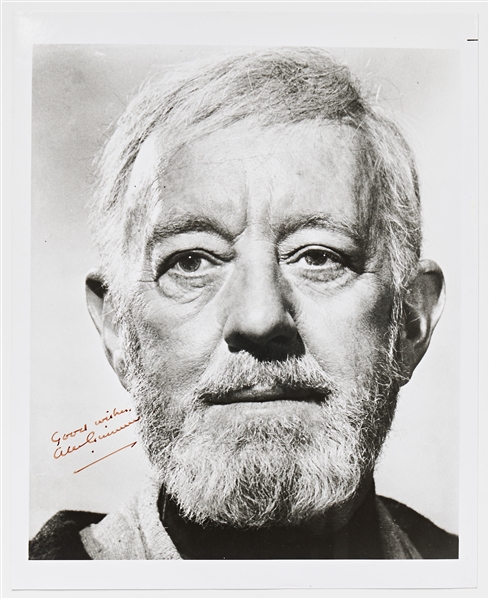 Alec Guinness Signed 8'' x 10'' Photo as Obi-Wan Kenobi in ''Star Wars'' -- Uninscribed, with JSA COA