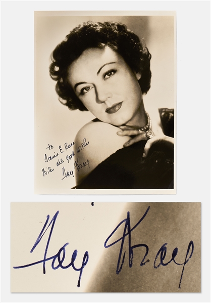 Fay Wray Signed Photo Measuring 7.75 x 10
